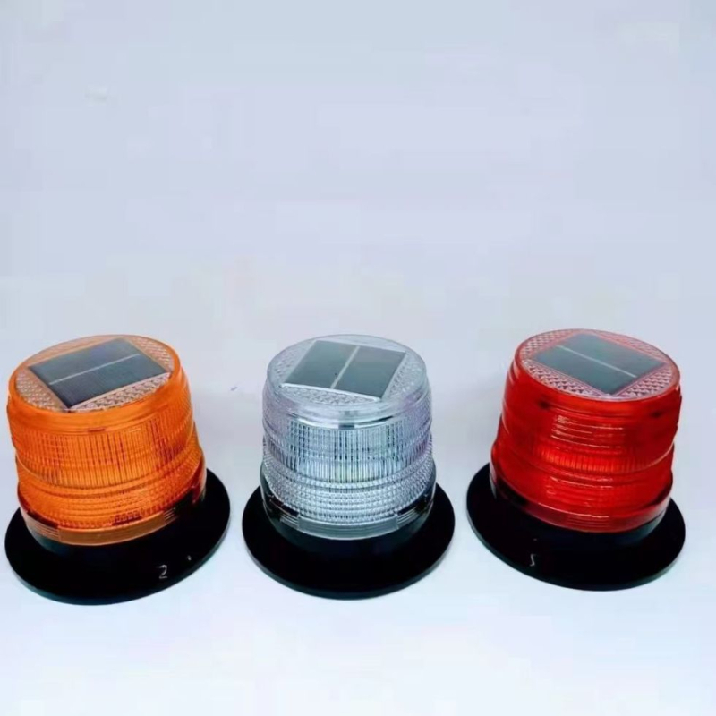 Autótetőre szerelhető mágneses figyelmeztető lámpa napelemes töltéssel, nagy fényerő, matt fekete, modell 1, márka nélküli, testreszabás nélküli