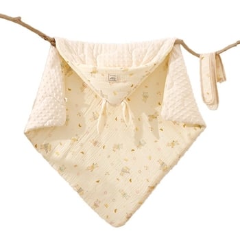 Detská deka s veľkými ušami zajačika, výplň bavlna; látka: 100% bavlna a gáza; hmotnosť do 0,5 kg; sezóna jar/jeseň; pre deti do 1 roka