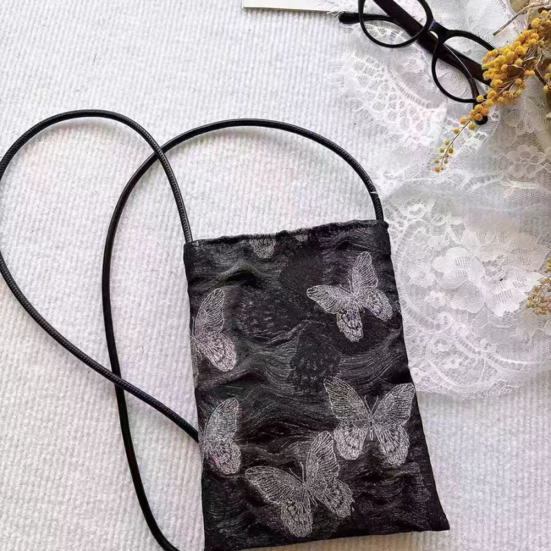 Crossbody torba s džepom za telefon, pamuk, ulični stil, vodoravni kvadratni oblik, magnetska kopča.