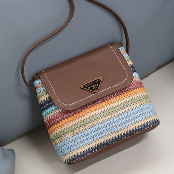 Tkana slamnata torbica s križnim i ramenskim remenom, džep za telefon, podstava od poliestera, magnetsko zatvaranje, proljeće 2018