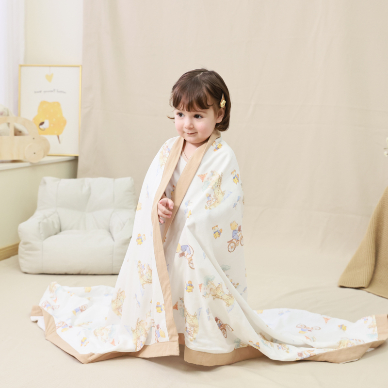 Dječji pokrivač | 70% regenerirane celulozne vlakno, 30% pamuk | pogodan za ljeto, proljeće i jesen | uzorak: životinje i crtani | Klasa A