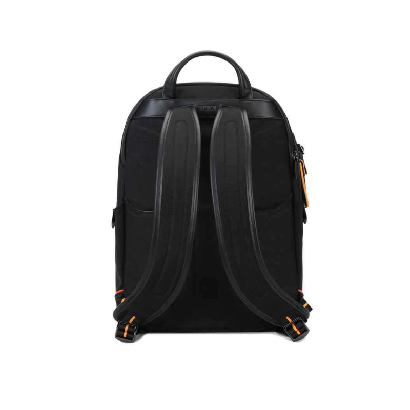 Najlon ruksak, kapaciteta 20–35 L, kompatibilan s 15-inčnim prijenosnim računalom, USB sučelje, zakrivljene naramenice