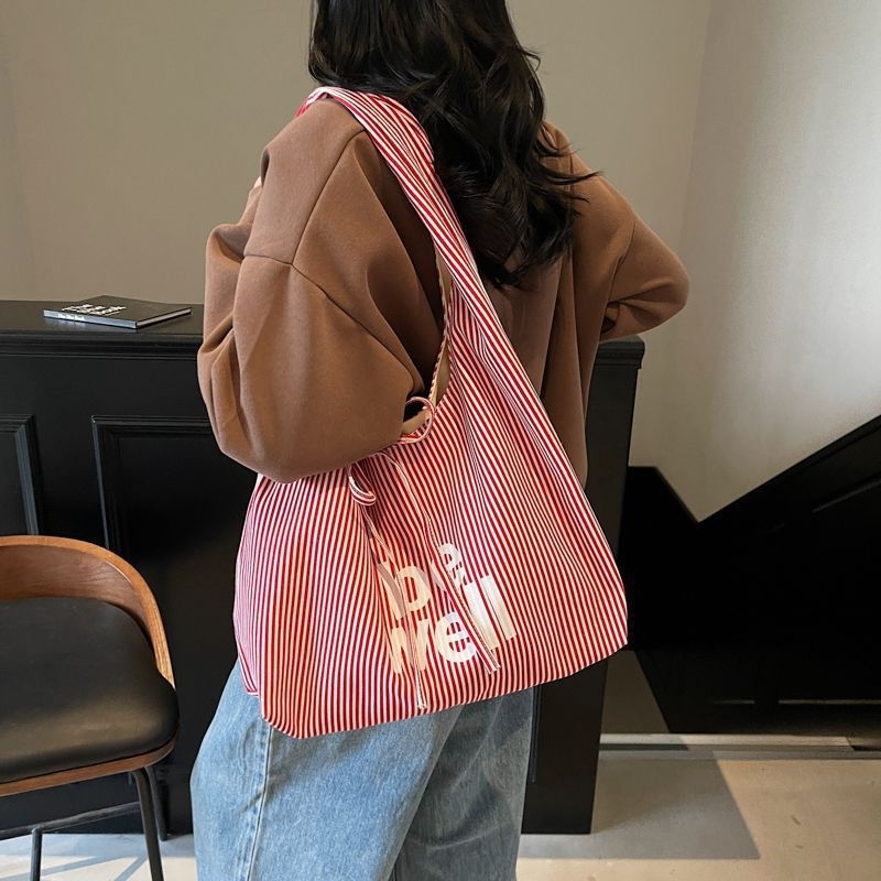 Platnena Tote torba velike kapacitete s kontrastnim prugama, horizontalni kvadrati oblik, podstava od poliestera, otvoreni vrh, džep za telefon