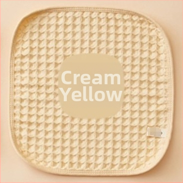 Detský uterák na tvár z bavlnenej gázy, štvorcový tvar, lemovaný jacquardovým prevedením, hmotnosť 25 g, tlačené logo