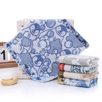 Detská osuška s karikatúrnymi zvieratami, 32S bavlna, ľahká, hmotnosť pod 50 g, tlač loga k dispozícii