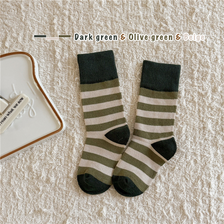 Gyermekeknek szóló színblokkolt pamut zokni, koreai stílusú csíkos, középmagas, uniszex, 80.2% pamut, őszi 2025