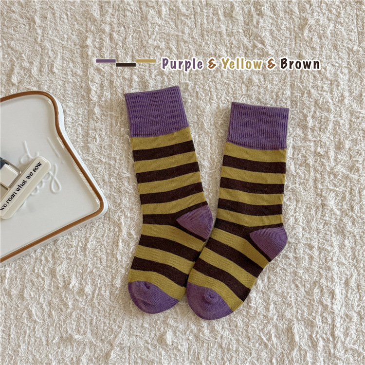 Gyermekeknek szóló színblokkolt pamut zokni, koreai stílusú csíkos, középmagas, uniszex, 80.2% pamut, őszi 2025