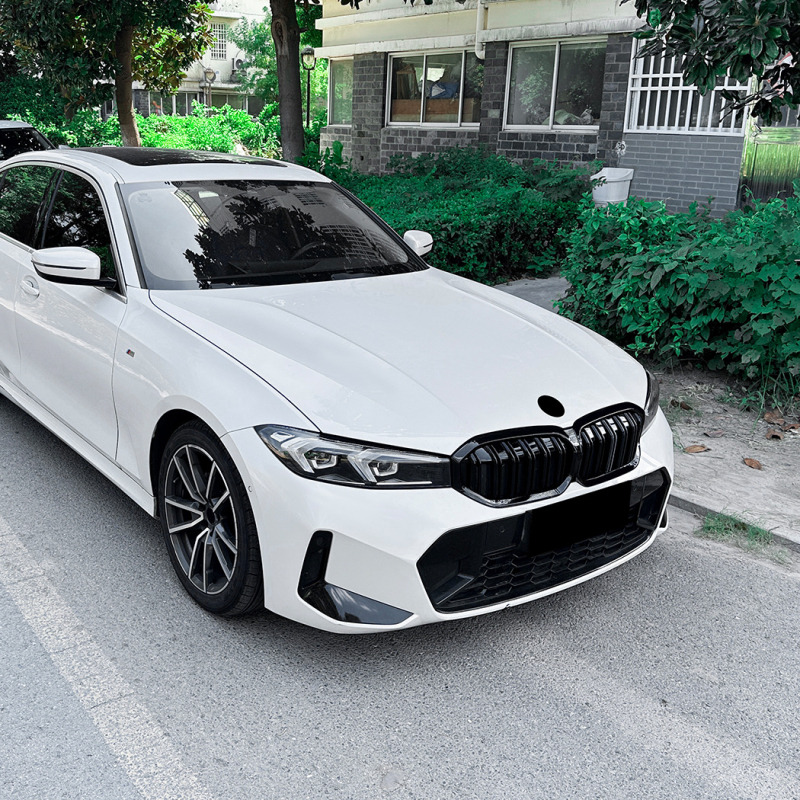 Yaoye Set prednje rešetke s dvije linije za BMW 3 Series G20/G21/G28 LCI 2023+ – Materijal ABS plastika, Ugradnja na branik, Dijeli broj 1258, Težina 1.6 kg, Kompatibilni modeli: G20/G21/G28 LCI 2023+