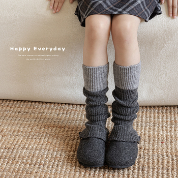Misscucudog Dječje pletene leg warmers, debeli vuneni, jacquard, color-block uz dvije boje, srednji dio cijevi, za sve sezone