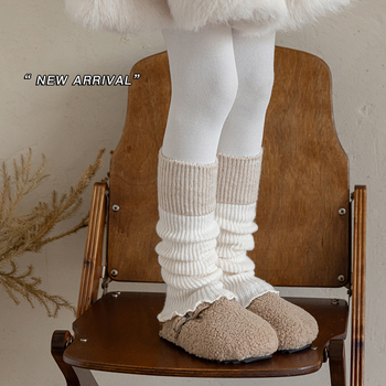 Misscucudog Dječje pletene leg warmers, debeli vuneni, jacquard, color-block uz dvije boje, srednji dio cijevi, za sve sezone
