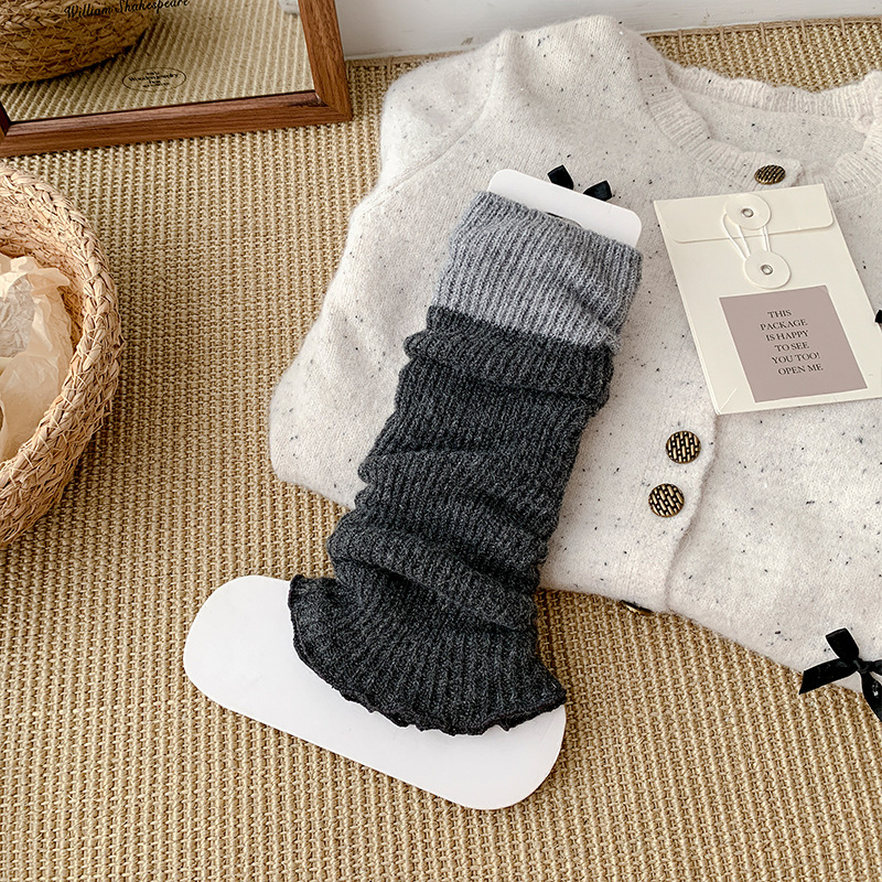Misscucudog Dječje pletene leg warmers, debeli vuneni, jacquard, color-block uz dvije boje, srednji dio cijevi, za sve sezone