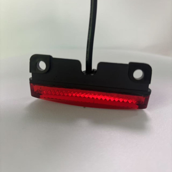 Zadnje svjetlo za električno vozilo L1 – 12V, 5W, 500LM LED, ABS+LED kućište