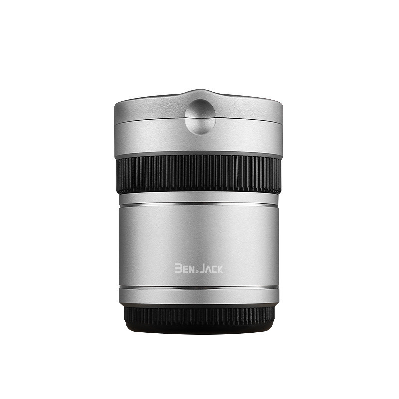 Πολυλειτουργικό τασάκι αυτοκινήτου με καπάκι | Υλικό: κράμα αλουμινίου + ABS; Μοντέλο: 194; Βάρος: 250 g; Φινίρισμα: ματ; Κατάλληλο για επιβατικά οχήματα