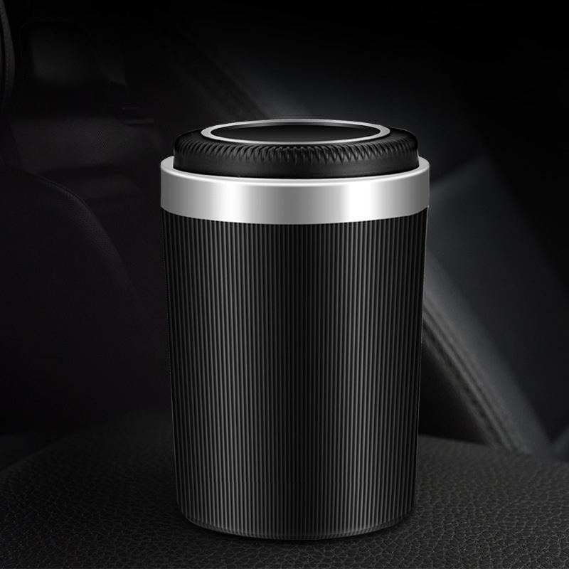 Autós hamutartó, többsfunkciós nyomásra nyíló fedéllel, belső ABS bevonattal, LED világítással, tűzálló 4A osztályú, modell 021, súly 122 g