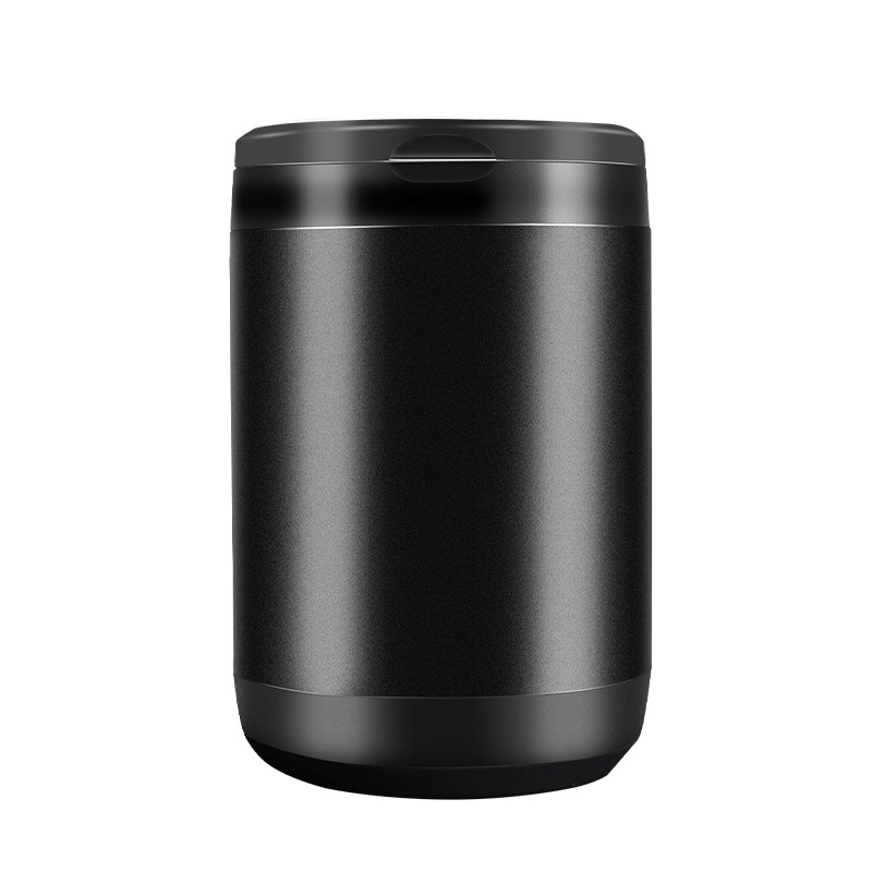 Αυτοκινητικό τασάκι με καπάκι και εσωτερικό κάδο από ανοξείδωτο χάλυβα — σώμα από κράμα αλουμινίου, γυαλιστερό φινίρισμα, 200 g