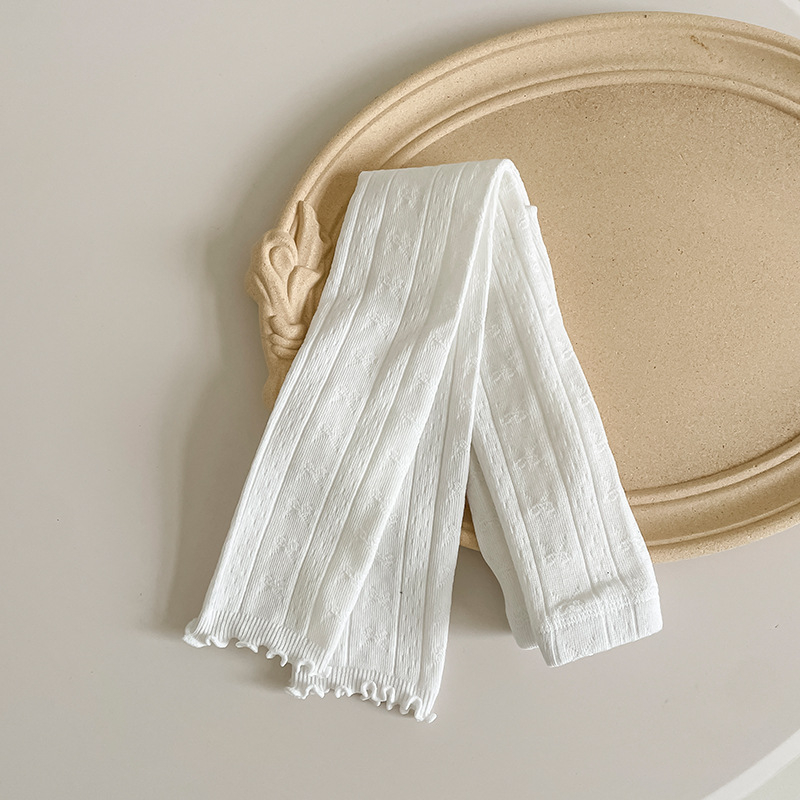 Lányoknak szóló harisnya - Jacquard kötés, combed cotton, 82% pamut, lélegző, 3–8 éves korosztály