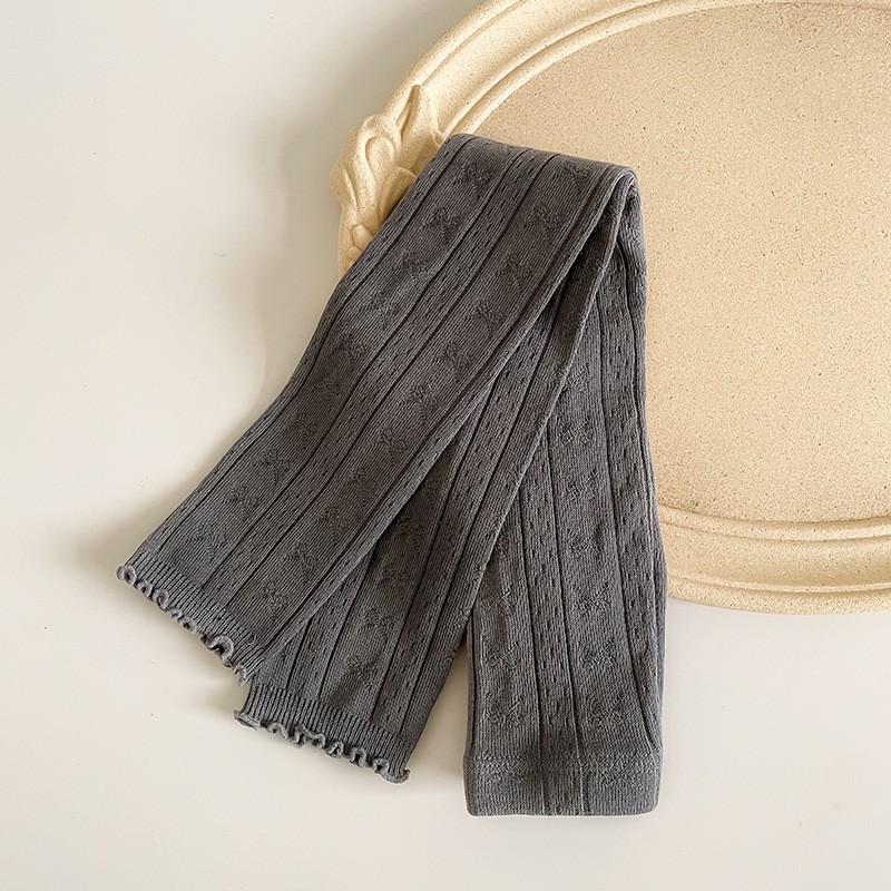 Lányoknak szóló harisnya - Jacquard kötés, combed cotton, 82% pamut, lélegző, 3–8 éves korosztály