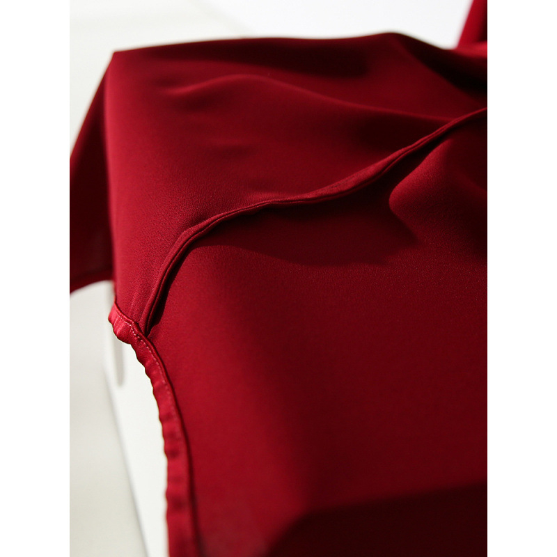 Košulja od acetatne tkanine, glavna tkanina: poliester, jednobojni uzorak, ovratnik polo, zatvaranje: red s više kopči