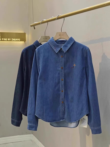 Denim košulja s izvezenim uzorkom, kardiganski stil, dugi rukav, polo ovratnik