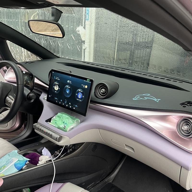 BYD Dolphin instrument ploča — podložak za zaštitu od sunca i topline za ploču s instrumentima, jednobojni uzorak, otisak logotipa, privatna marka