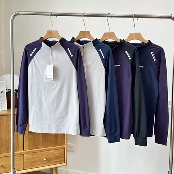 Majica od pamuka i poliestera, kontrastni uzorak, dugi rukavi, slobodan kroj, ležerni stil