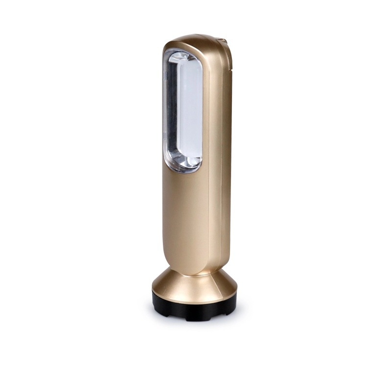 Višenamjenski ručni fenjer s funkcijom stolne lampe, napajanje 3AA suhe baterije, 4.5V, 3W, 500 lm, 180° zrake, IP63