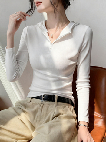 Ženska dukserica s kapuljom i zatvaračem, slim fit, viskozne vlakno, jednobojna, dugi rukavi, panelno šivanje