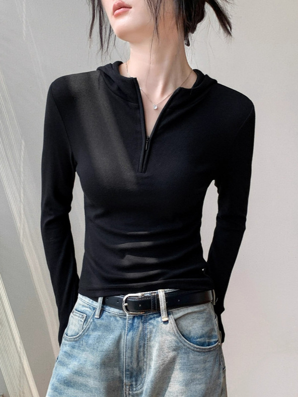 Ženska dukserica s kapuljom i zatvaračem, slim fit, viskozne vlakno, jednobojna, dugi rukavi, panelno šivanje