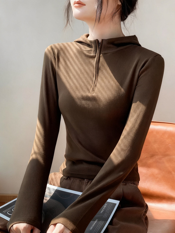 Ženska dukserica s kapuljom i zatvaračem, slim fit, viskozne vlakno, jednobojna, dugi rukavi, panelno šivanje