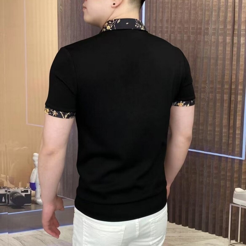 Tricou polo, croială slim, mâneci scurte, imprimeu cu flori fragmentate, țesătură din amestec de bumbac, respirabil