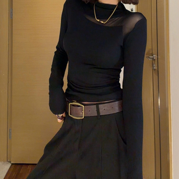 Tricou slim fit cu guler semiînalt, mâneci lungi, broderie, lungime 50–65 cm