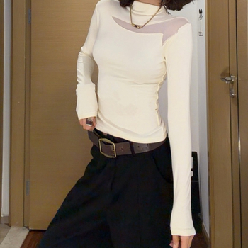 Tricou slim fit cu guler semiînalt, mâneci lungi, broderie, lungime 50–65 cm