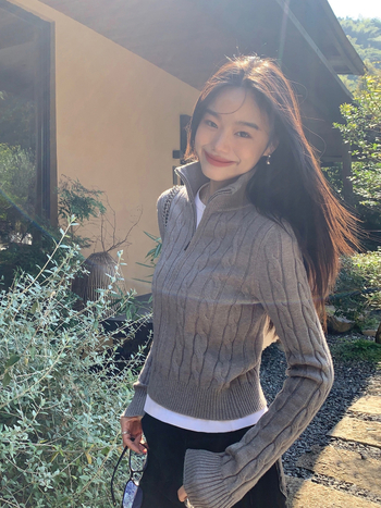 Cardigan sa zipom, twist pletenina, uska silueta, dugi rukavi, mješavina viskoze i akrila