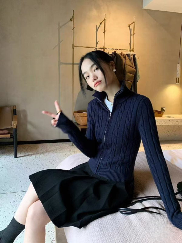 Cardigan sa zipom, twist pletenina, uska silueta, dugi rukavi, mješavina viskoze i akrila