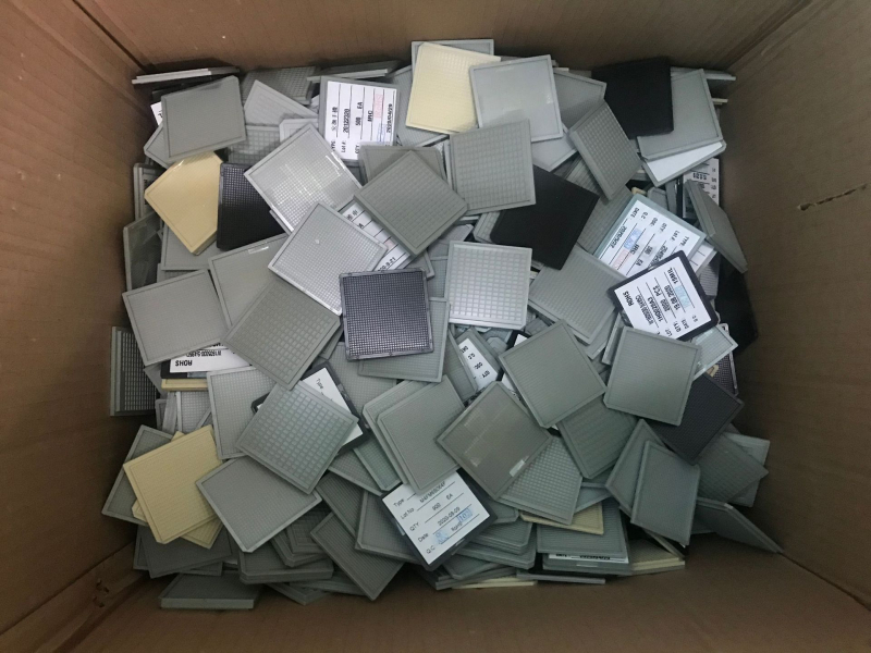 Gyermekeknek szóló felfújható kanapé, műanyag kivitel, babáknak alkalmas, modell Lotus Root 498 Sounder, modern minimalista stílus, testreszabható