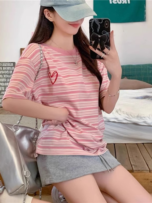 Женска тениска с къс ръкав, полиестер, на райета, кръгло деколте, свободен силует