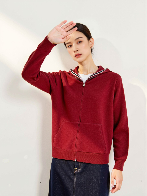 Kardigan od vune 95%+, kapuljača, zatvarač sprijeda, casual stil, Zima 2025
