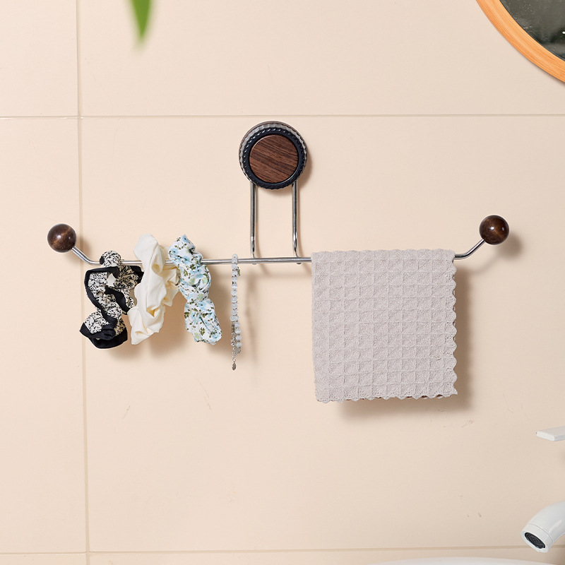 Raft de depozitare pe perete, aspect lemn nuc, cu montare cu ventuză, suport pentru papuci și prosoape, cârlig pentru role de bucătărie; din plastic și oțel inoxidabil; personalizabil de Selection (marcă privată autorizată)