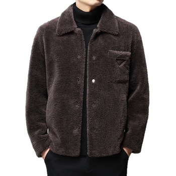 Muški kaput od ovčjeg shearling vune, jednostruko kopčanje, s reverom tipa lapel, bočne džepove, zimski komad