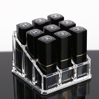 Átlátszó rúzstartó rácsos kialakítással – asztali sminkrendező, egy rétegű tároló