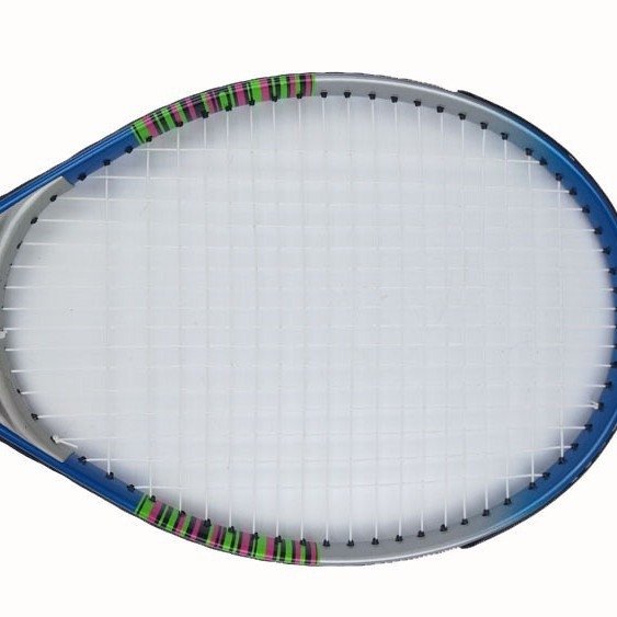 Teniska raketa s aluminijskim okvirom; težina 95–100 g; debljina drške G5; tip rakete: horizontalni udar; pogodna za amatere, juniore i srednje napredne igrače