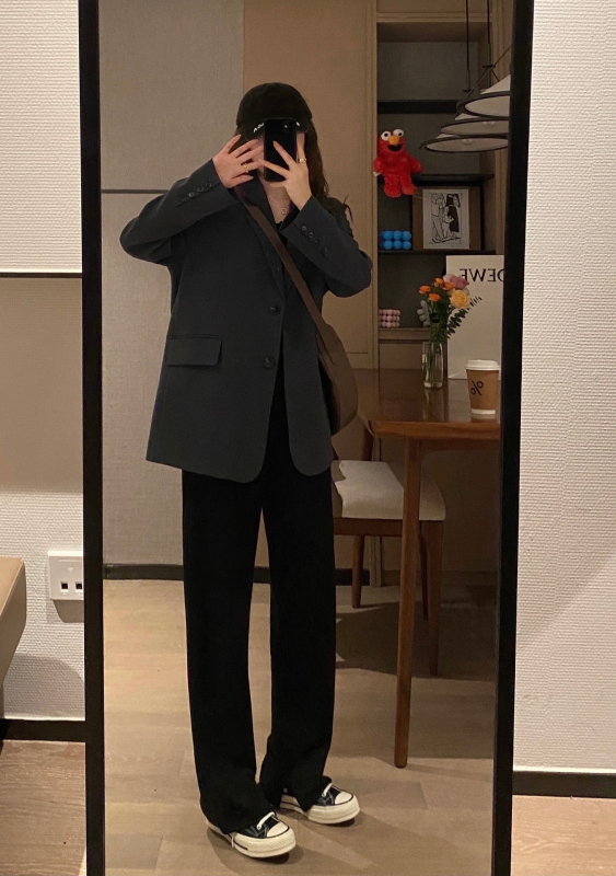 Žensko sako za kostim, slim fit, ravni rever, rukavi princeze, jednostruko kopčanje, poliesterska smjesa, jesen 2024