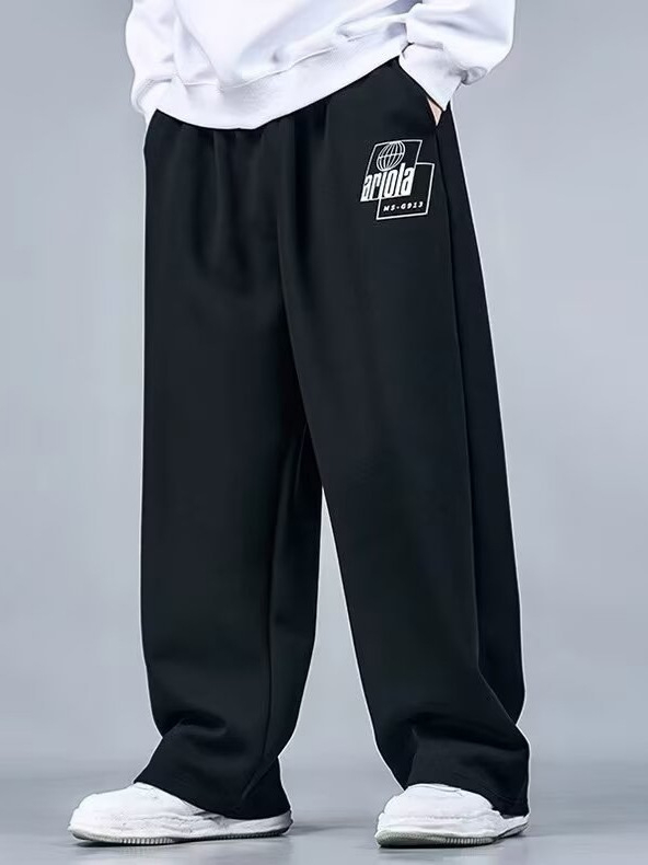 Sportske trenirke hlače, opuštenog kroja, poliester materijal, ravne nogavice, srednja visina (nine-point length, print design, four-season wear)