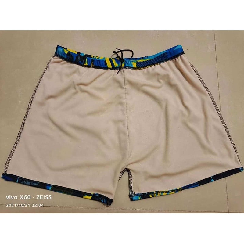 Férfi brief-stílusú úszónadrág; anyag 80% poliészter (70 g/m²), bélés 80% poliészter; felnőtteknek, alkalmas úszáshoz és vízben való tevékenységhez.