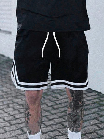 Férfi sportos rövidnadrág 100% poliészterből, laza szabású, nyárra, mindennapi viselet