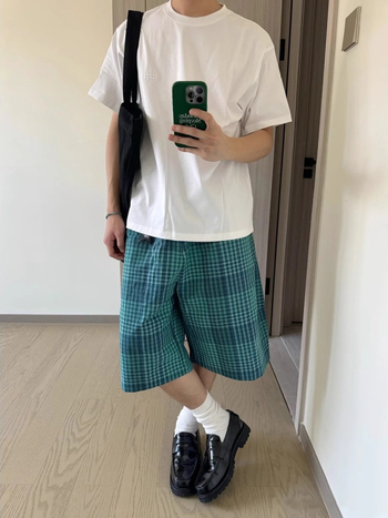 Japán stílusú retro kockás rövidnadrág, laza egyenes szabású, poliészter, mikroelasztikusság, nyári viselet