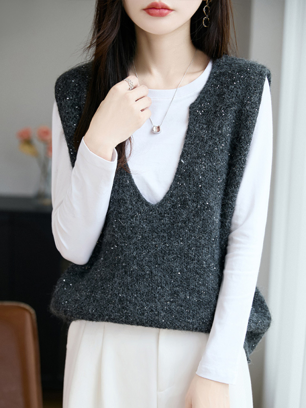 Női ujjatlan kötött mellény worsted gyapjúnból, V-nyakú kivágással és flitteres réteggel, elegáns városi stílus, tél 2025