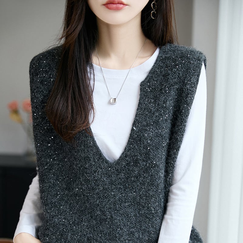 Női ujjatlan kötött mellény worsted gyapjúnból, V-nyakú kivágással és flitteres réteggel, elegáns városi stílus, tél 2025