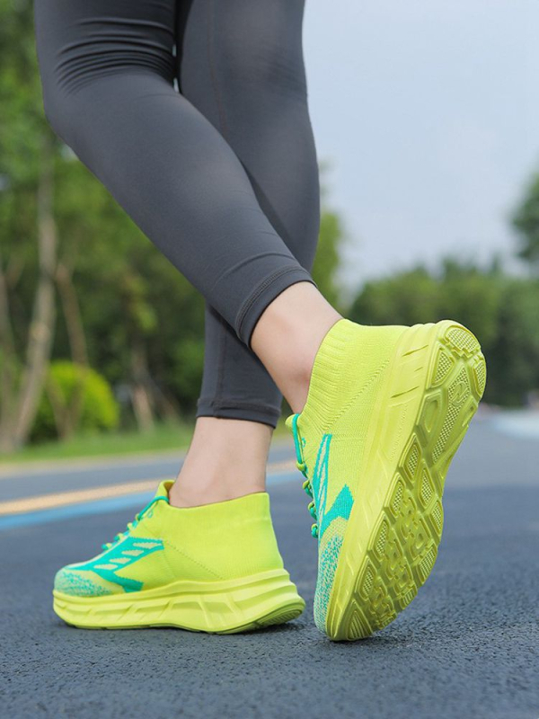 Uniszex négyszög tánc cipő, felújított, puha talp, hálós felsőrész, négy évszakos