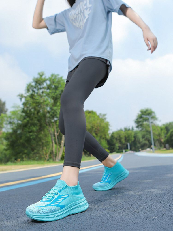 Uniszex négyszög tánc cipő, felújított, puha talp, hálós felsőrész, négy évszakos